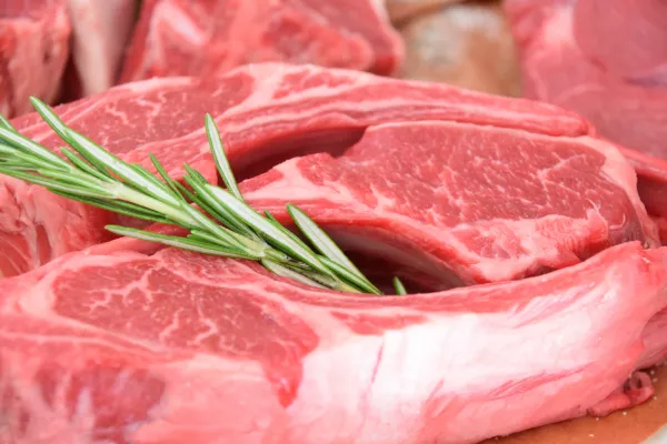 В Смоленской области пресечены попытки ввоза с территории Республики Беларусь более 3 тонн мяса и субпродуктов без ветеринарных документов